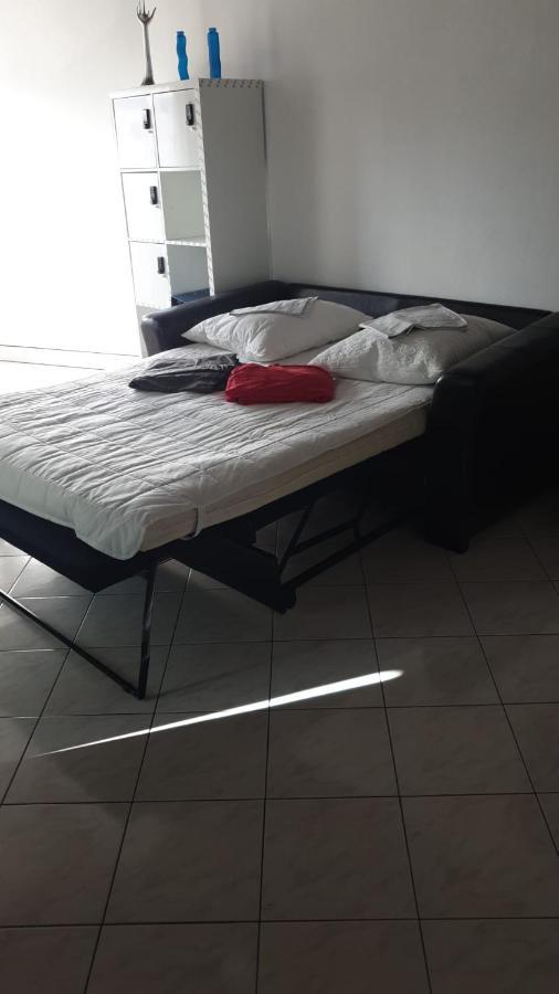 F2 35-44M2 9 Mins Voiture Chateau 4Pers 1Ch+Sejour Le Chesnay  Esterno foto